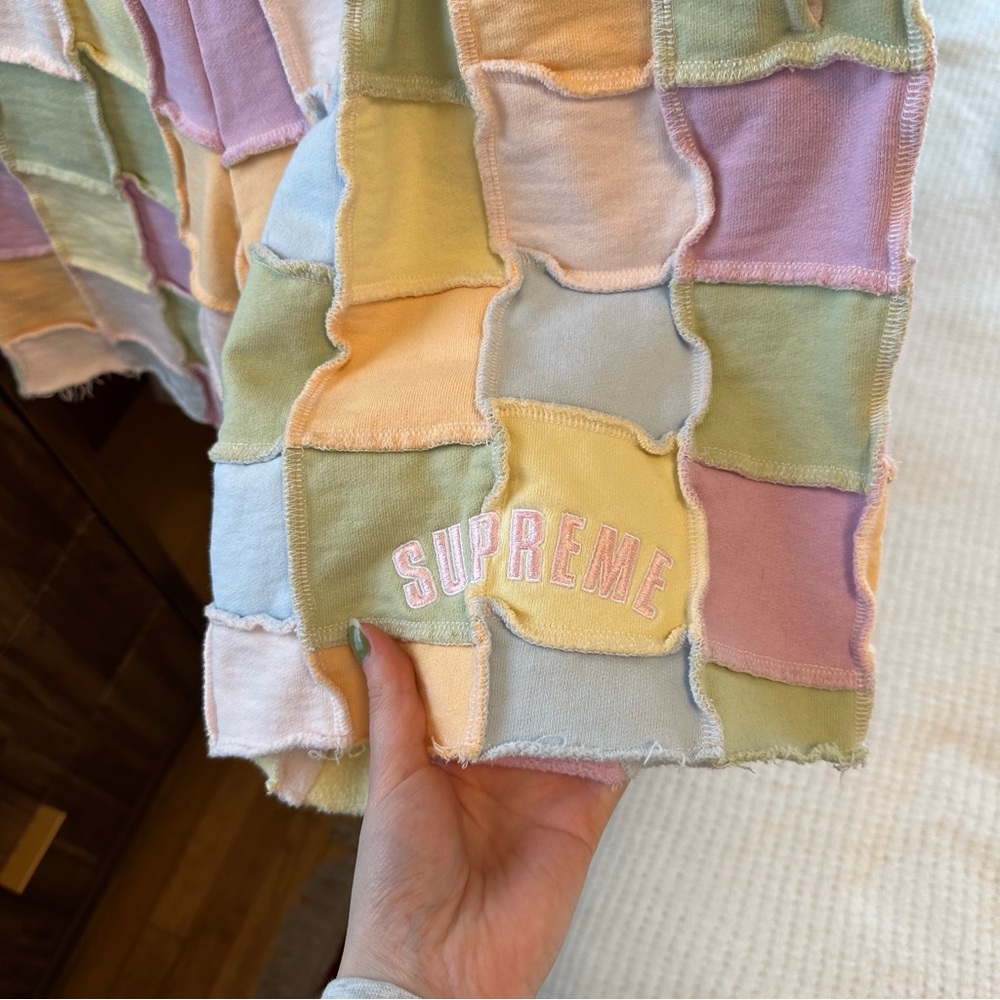 Supreme Ss22 Reverse Patchwork Sweatshort Sz M - image 2